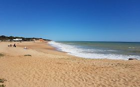 Cavalo Prеto Holiday Apartment 200M To The Beach
